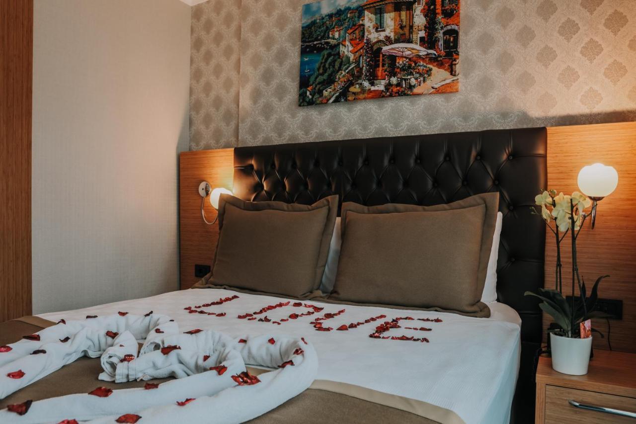 Otel Grand Lark Istanbul Exterior photo