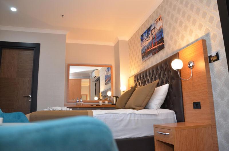 Otel Grand Lark Istanbul Exterior photo